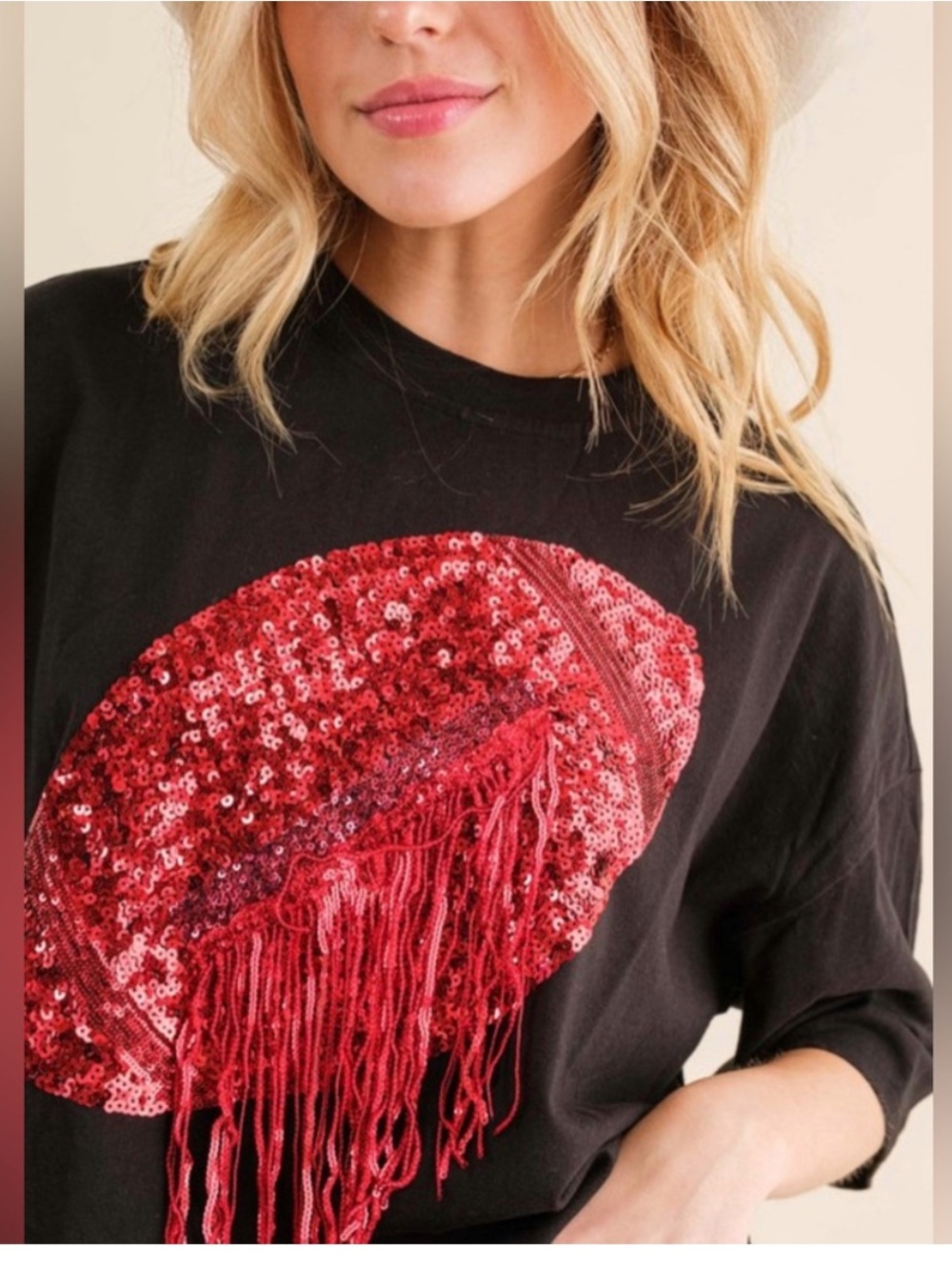 $60 NWOT Blue B. Black & Red Sequin Fringe Football Cropped T-Shirt L - Picture 5 of 7